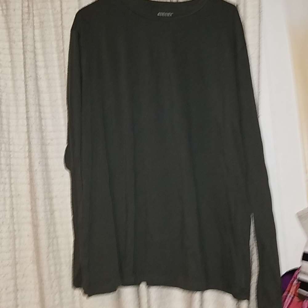 XL long sleeve tshirt